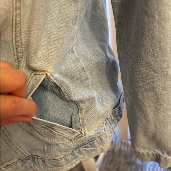 Wax Jeans Women’s Distressed Trucker Jacket - Picture 3 of 9